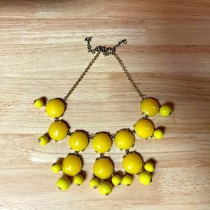Yellow bobble necklace. Y2K